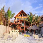 Keniza Beach Hotel